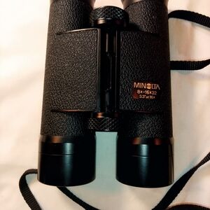 Minolta 8x-16x32 Binoculars